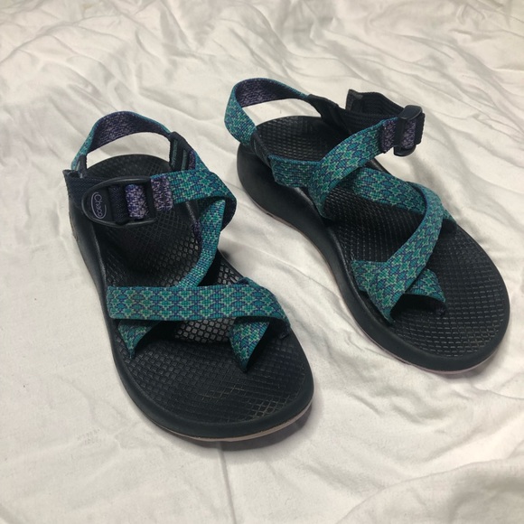 chaco hiking sandals